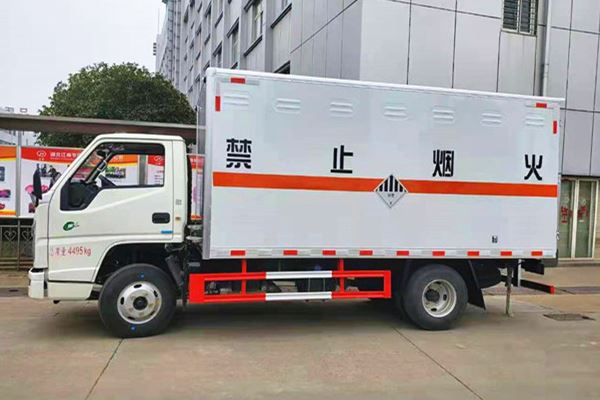 成都到鞍山危险品运输